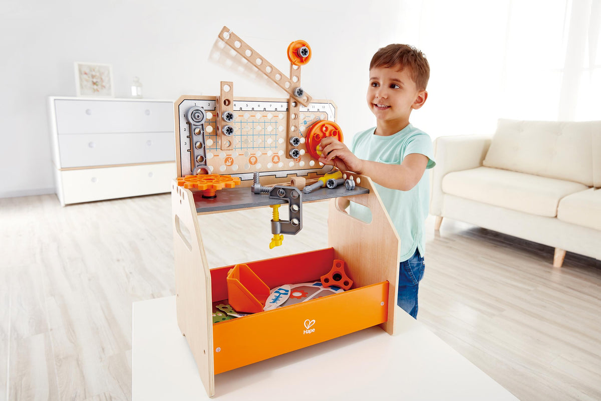 HapeToys Discovery Scientific Workbench
