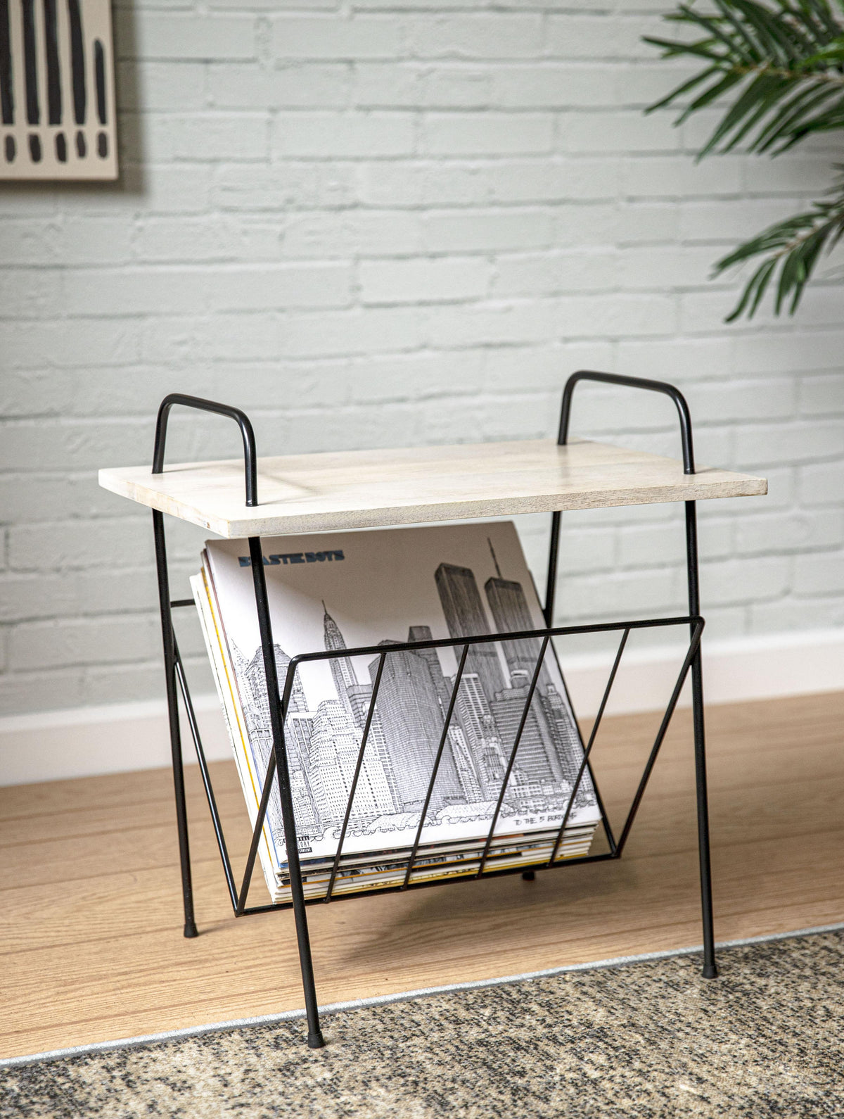 Crosley Furniture Wiltshire Record Player Stand
