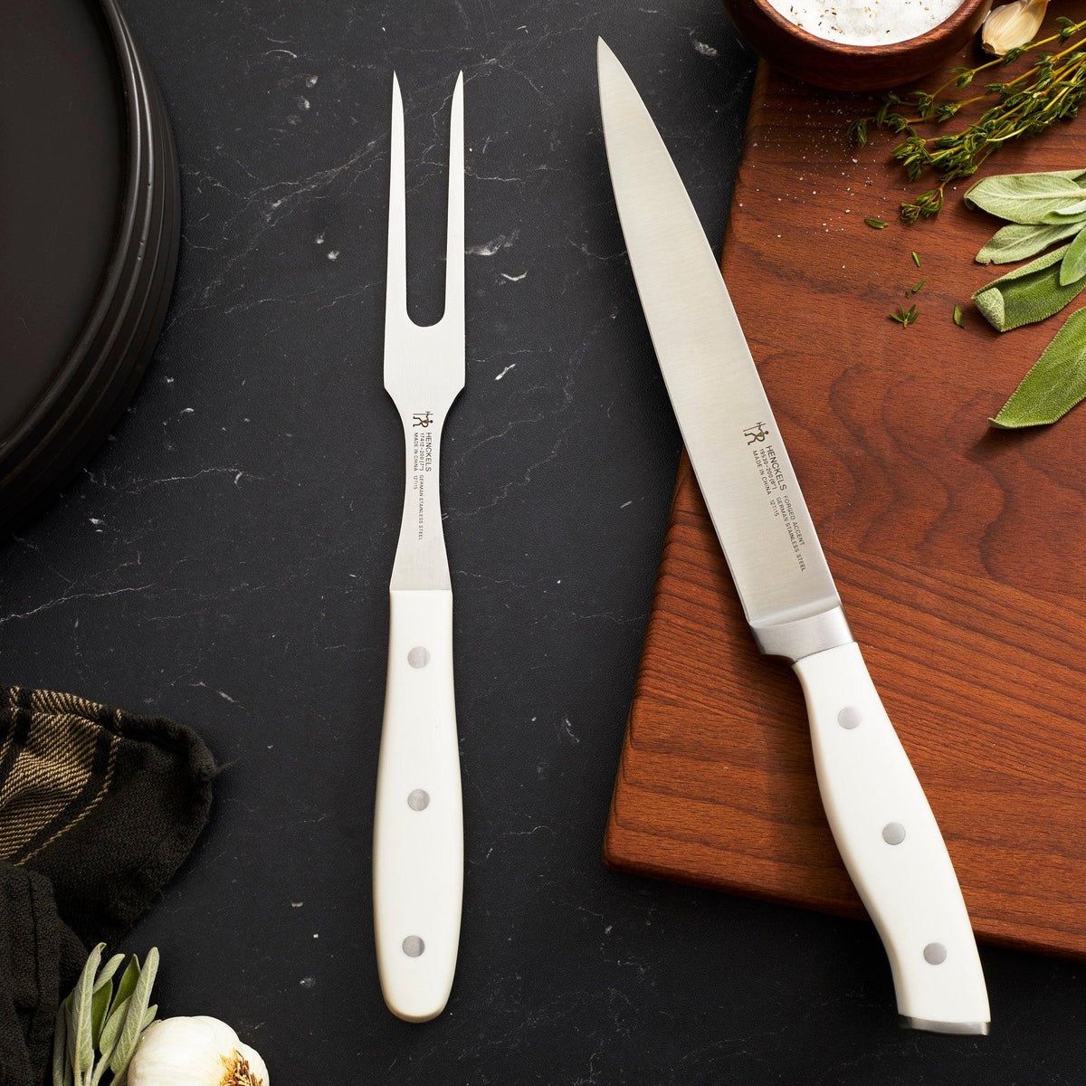 Henckels Foreged Accent 2pc Carving Set White
