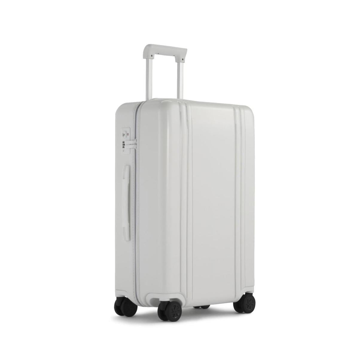 Zero Halliburton Classic Lightweight Medium Travel Case