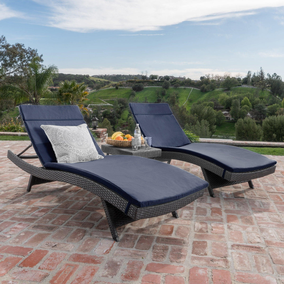 Stark Home Salem 3Pc Outdoor Wicker Lounge & Table Set