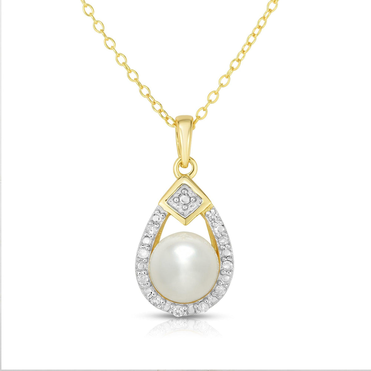 Jilco Pearl and Diamond Necklace Gold