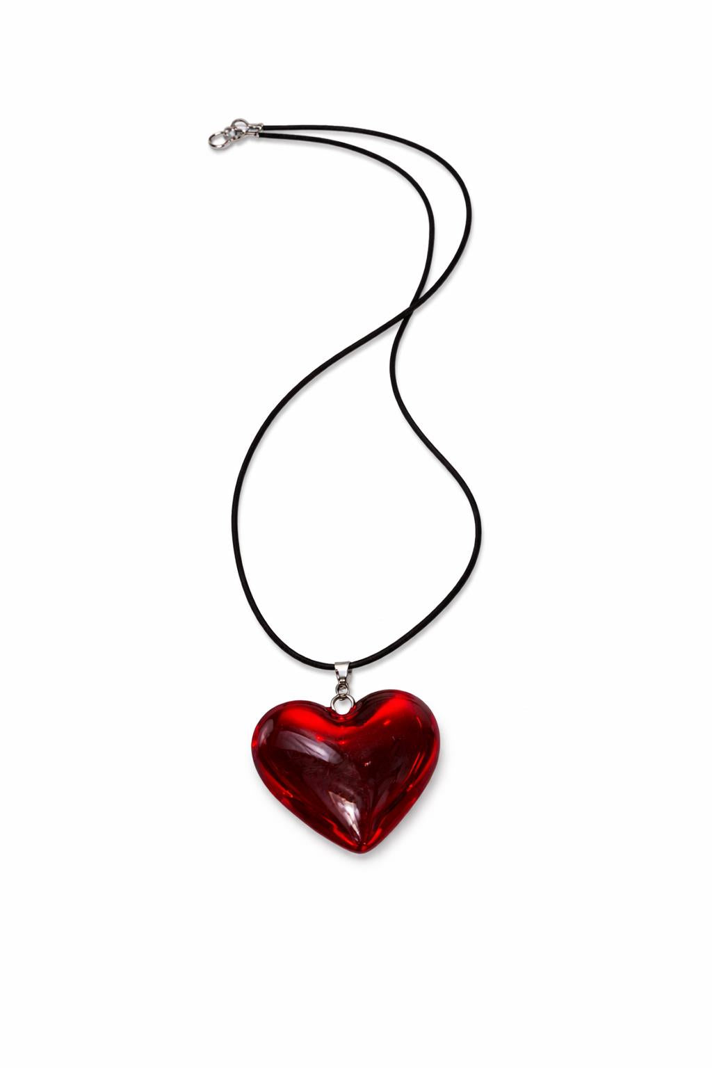 Completely Bella Oversized Swirling Heart Pendant Necklace