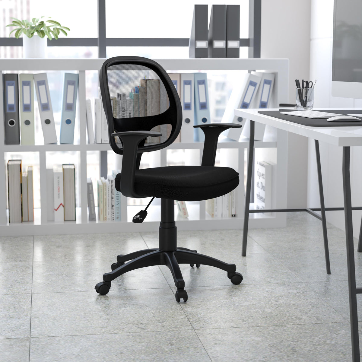 Flash Furniture Mid-Back Black Mesh Swivel Task Office Chair with T-Arms
