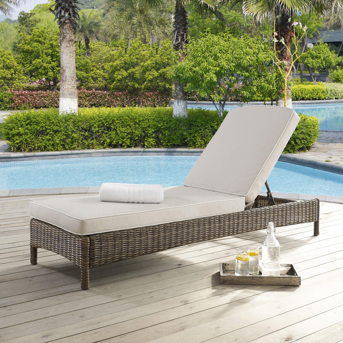 Crosley Outdoor Bradenton Wicker Outdoor Chaise Lounge