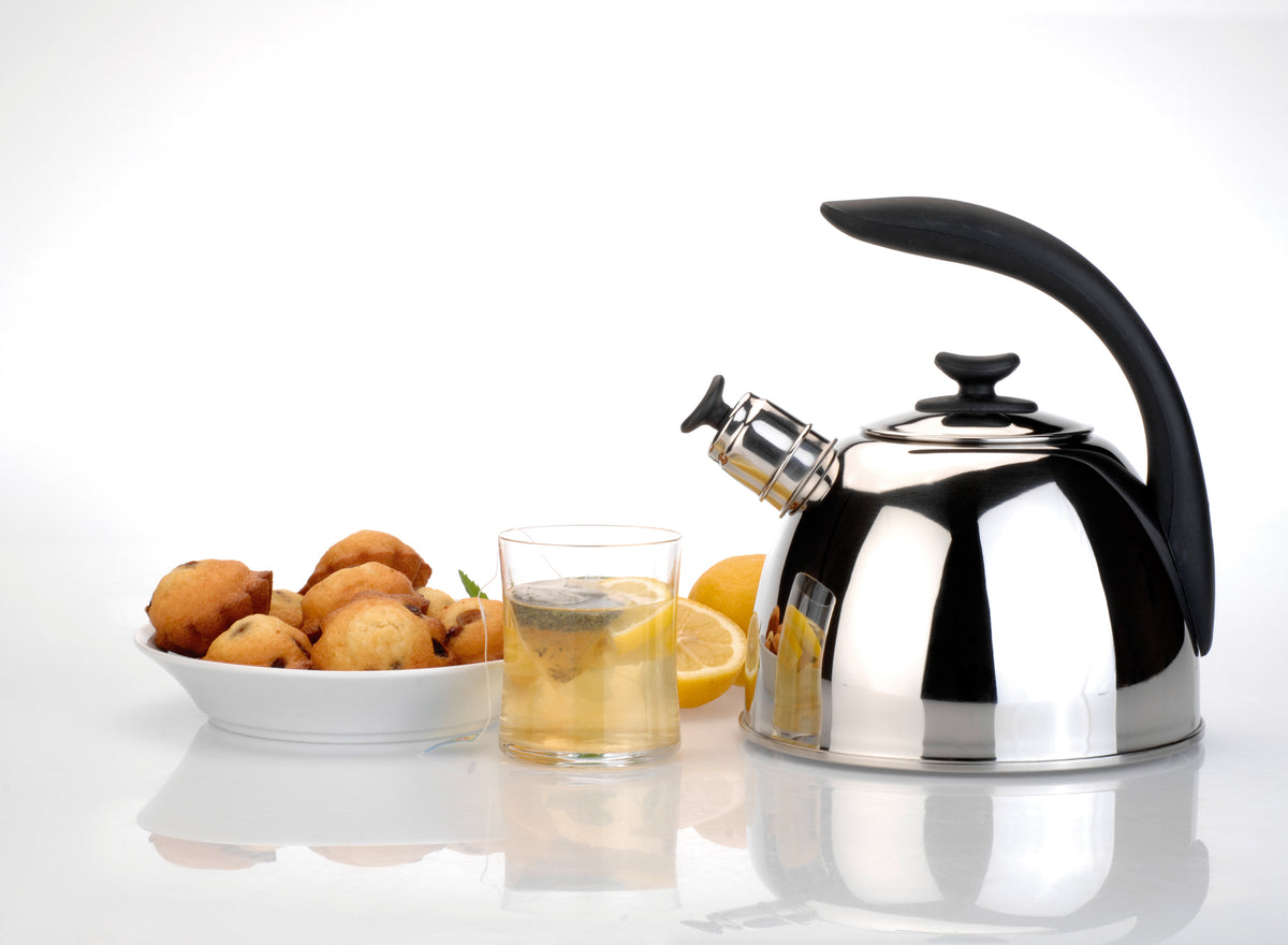BergHOFF Essentials 18/10 SS Whistling Kettle, Lucia, 2.6qt