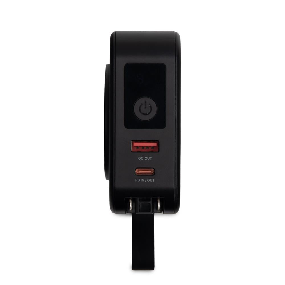 Brouk and Co. Voyager Universal Charger & Adapter Size 5 in 1
