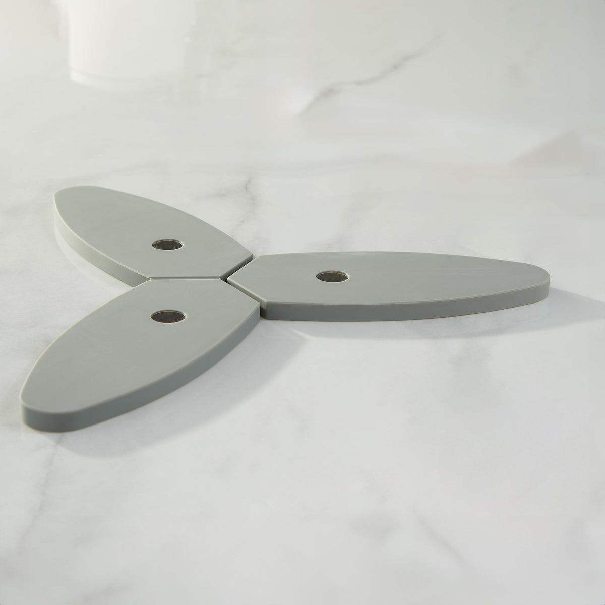 BergHOFF Leo Balance 9.5" Foldable Magnetic Trivet, Sage