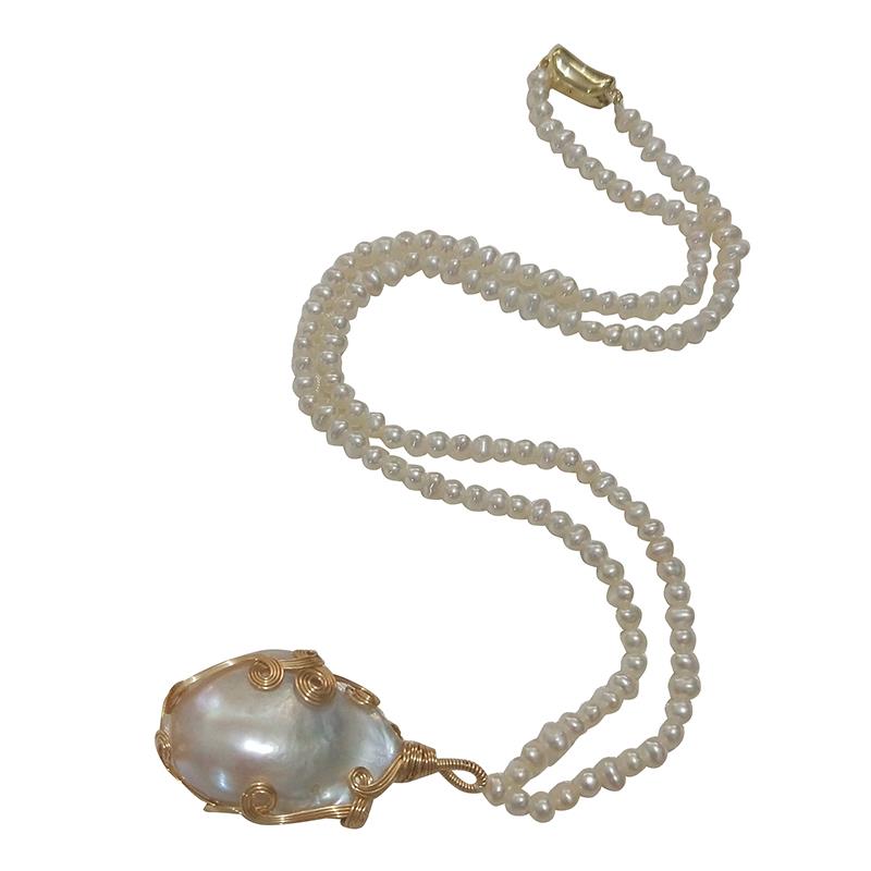 Completely Bella Latonia Cabella Luxury Pearl Stone Fireball Baroque Necklace