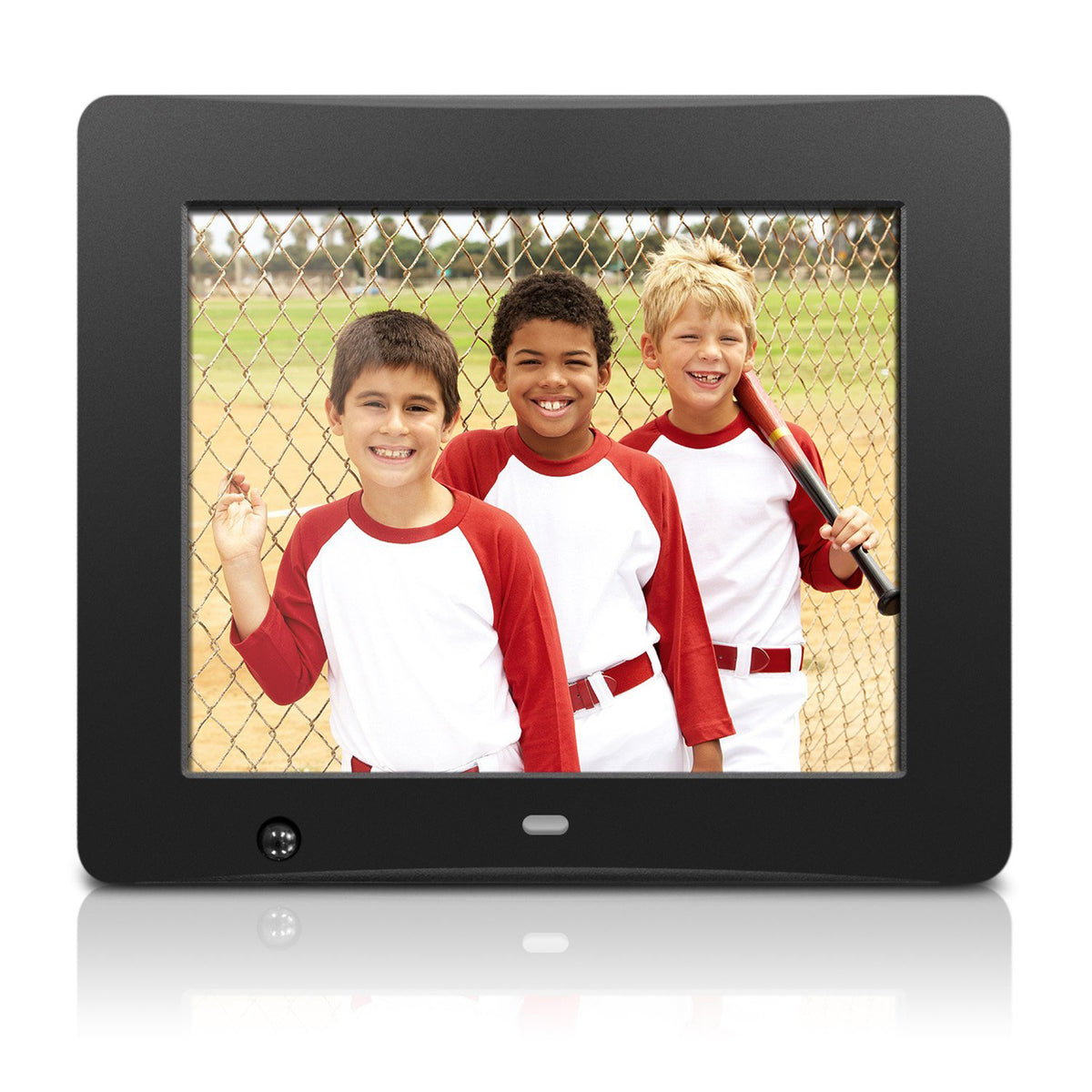 Aluratek 8 inch Digital Photo Frame with Motion Sensor and 4GB Built-in Memory