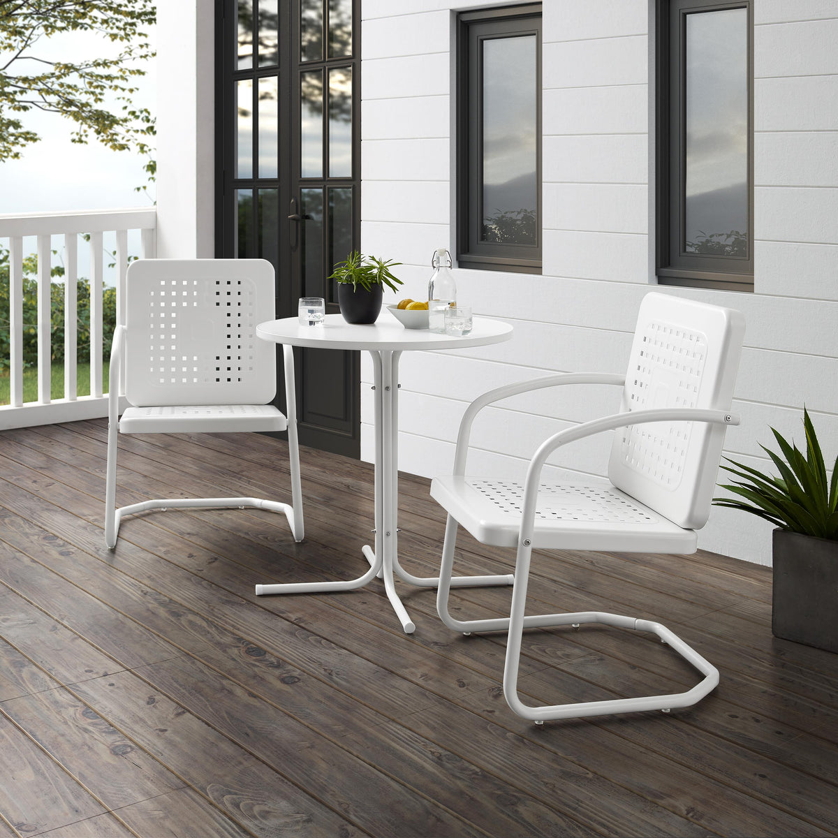 Crosley Outdoor Bates 3Pc Retro Outdoor Bistro Set