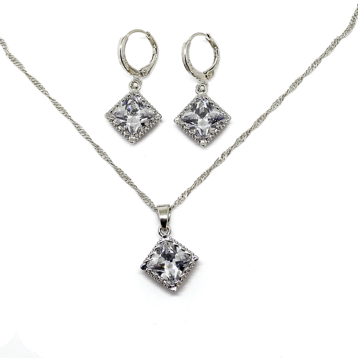 Completely Bella In Your Dreams Necklace and Earrings Set-Clear