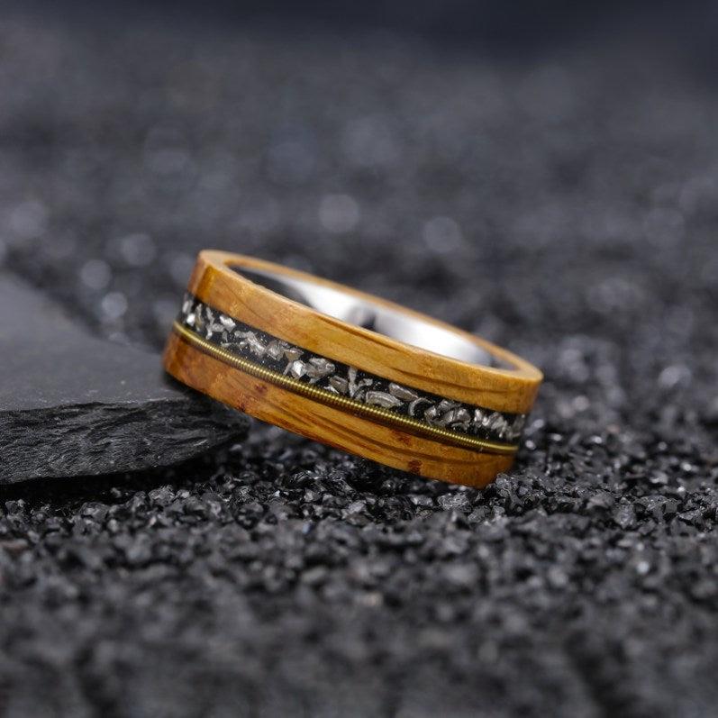 Joycoast Paul - Tungsten + Whiskey Barrell & Guitar String & Crushed Meteorite Ring Size 9