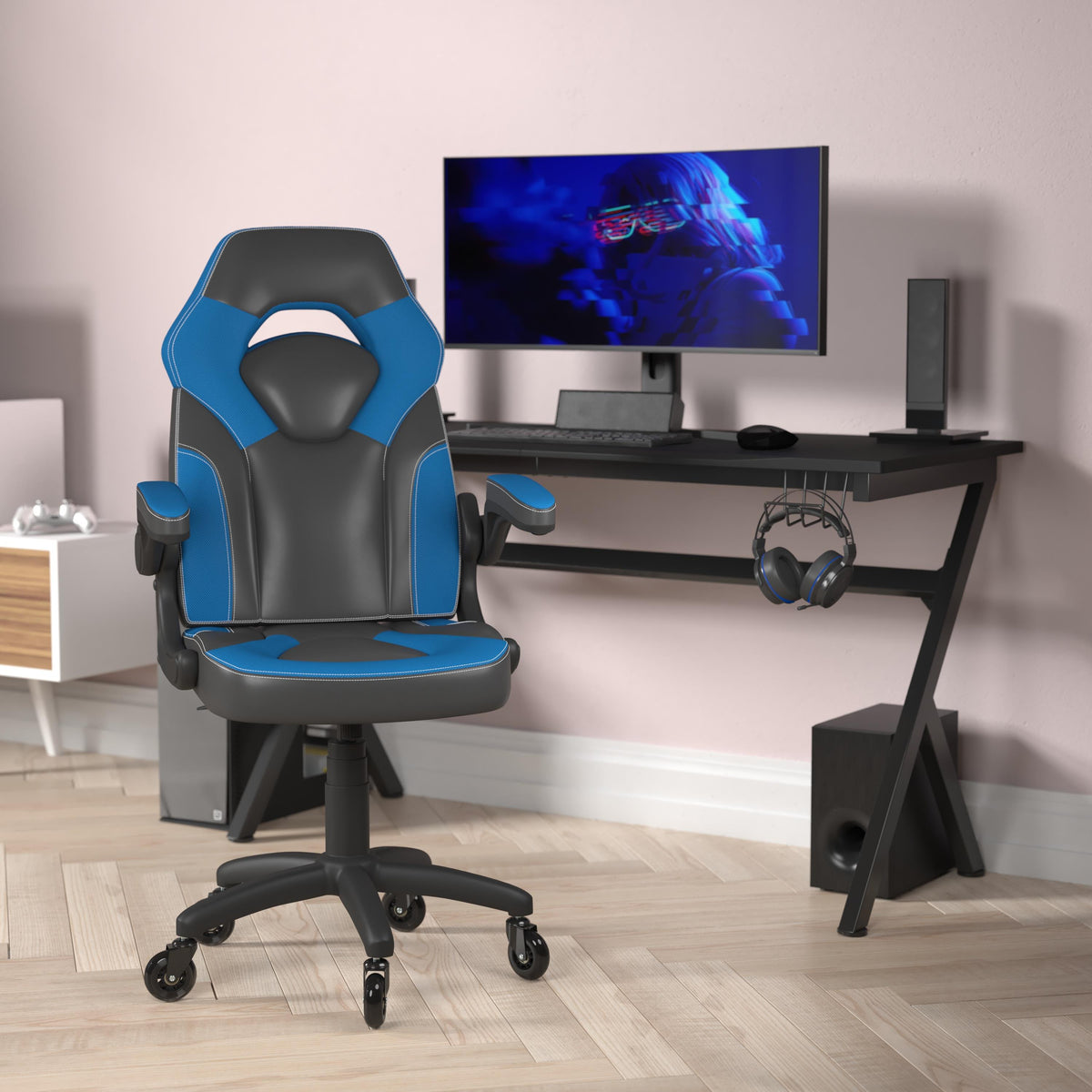 Flash Furniture Office Gaming Chair with Skater Wheels & Flip Up Arms - Green LeatherSoft