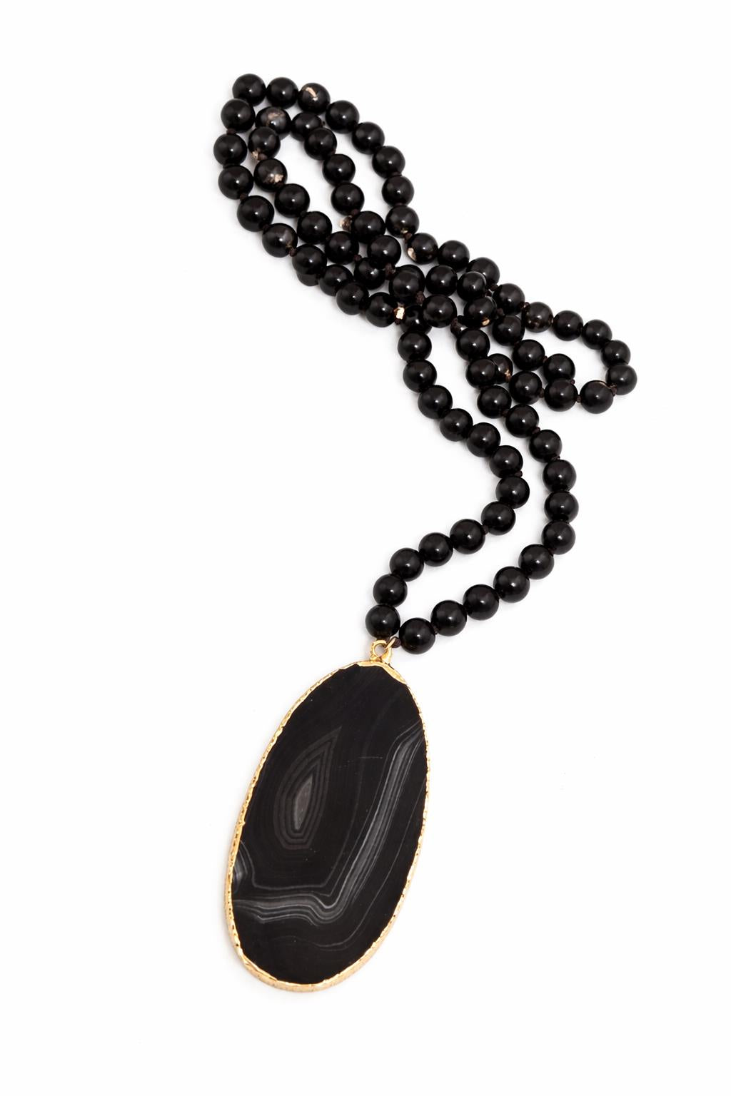 Completely Bella Black Agate Natural Stone Pendant Necklace