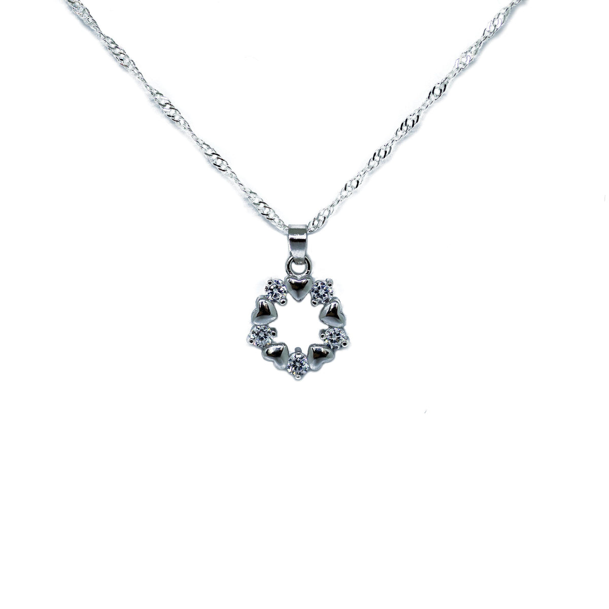 Completely Bella Silver Heart and Crystal Wreath Petite Pendant Necklace