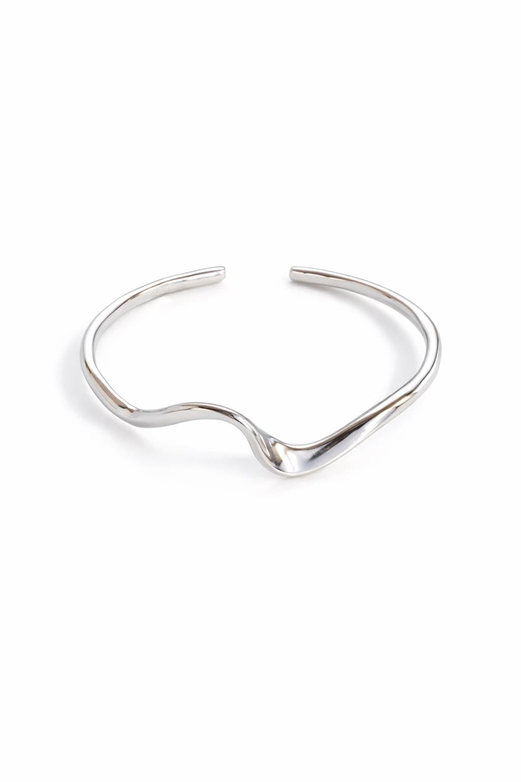 Completely Bella Silver Plated Geometric Wave open bangle bracelet