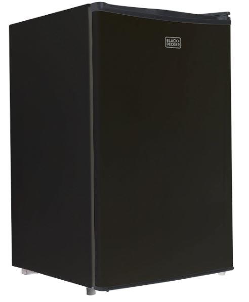 BLACK+DECKER4.3 cu.ft.. Compact Refrigerator - Black