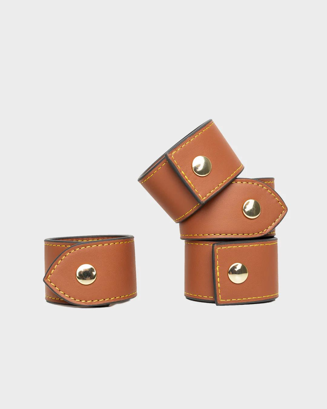 Jeff Wan Leather Napkin Ring Set