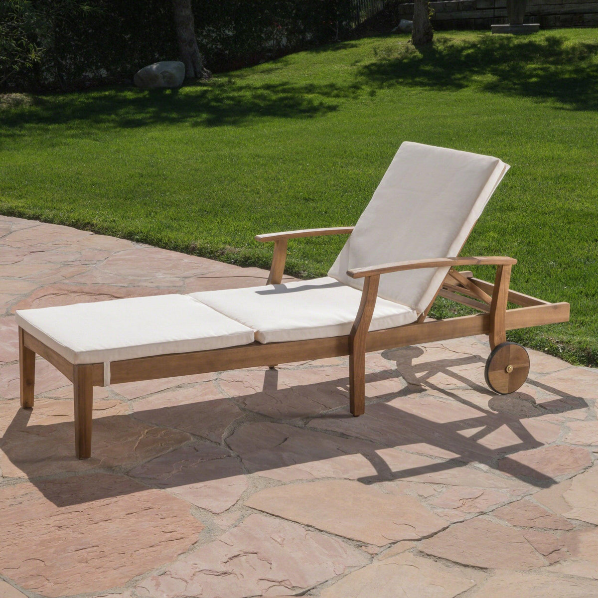 Stark Home Perla Outdoor Chaise Lounge With Wr Cushion