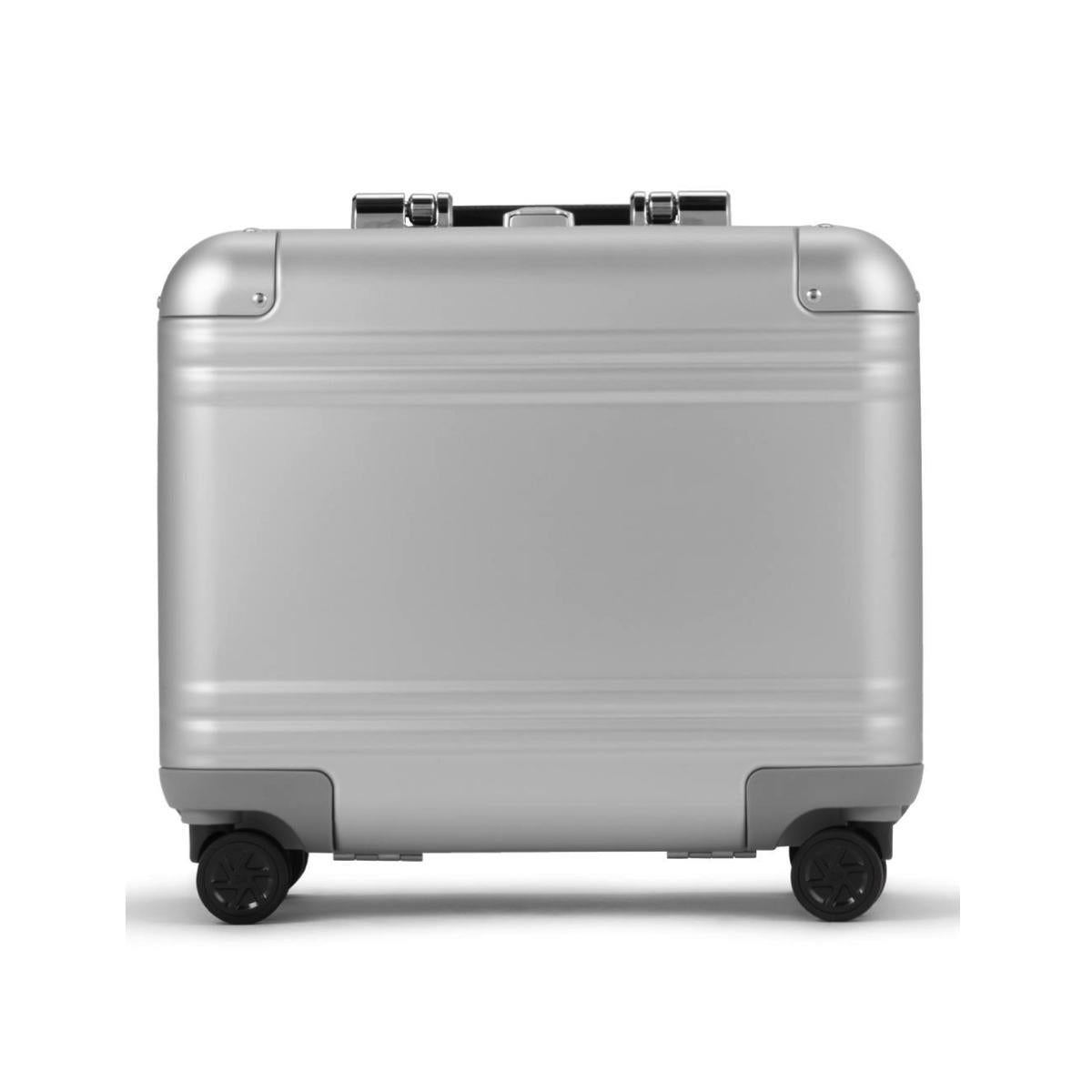 Zero Halliburton Classic Aluminum Business Case