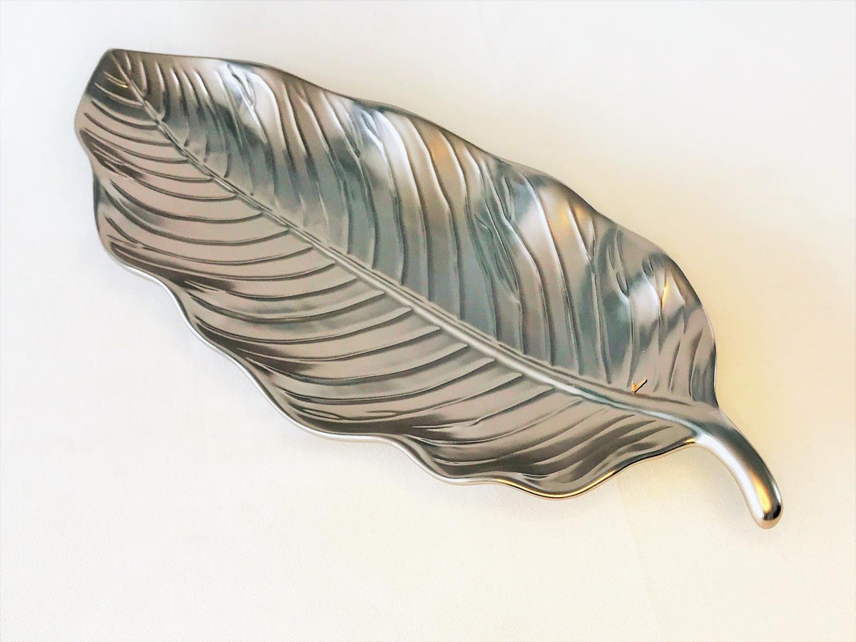 Stark Home Botanic Collection 17" Porcelain Leaf Tray