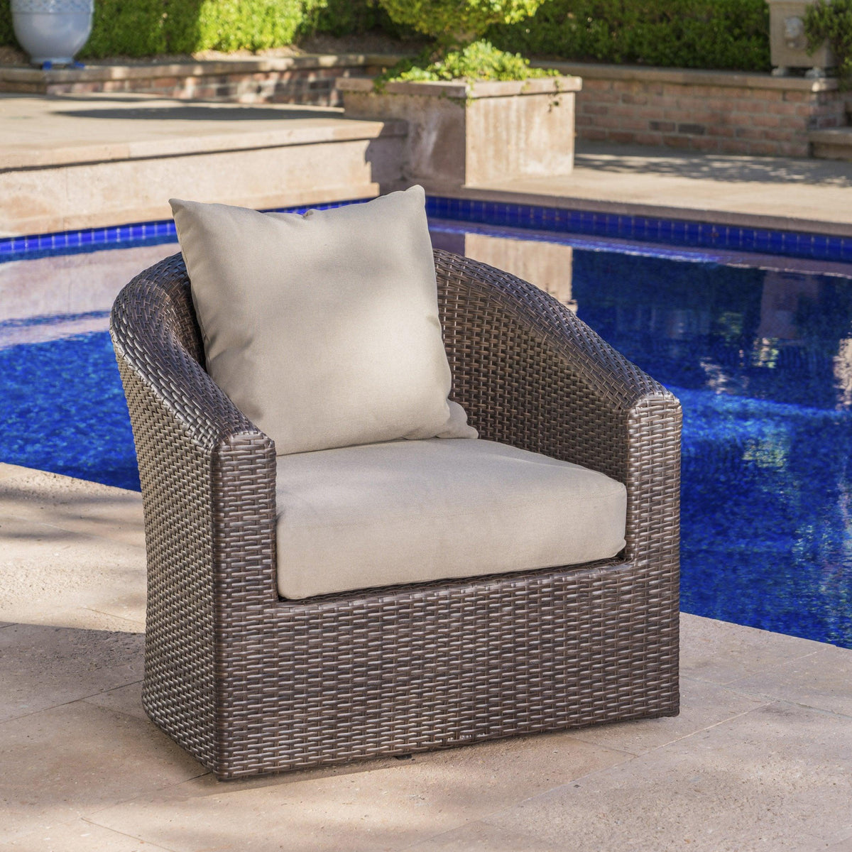 Stark Home Darius Outdoor Aluminum & Wicker Swivel Club Chair